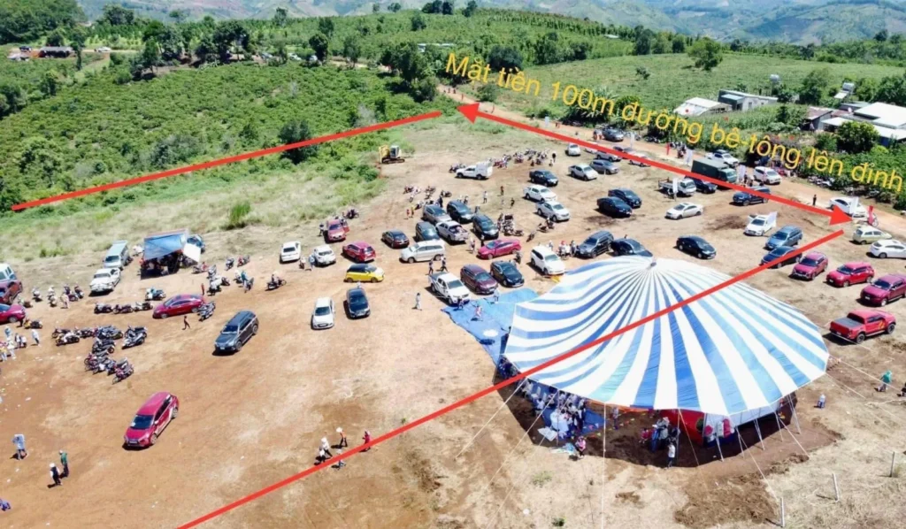 Đất farmstay 12.000m² nhìn thung lũng Tà Đùng - mặt tiền 47,5m - đường bê tông